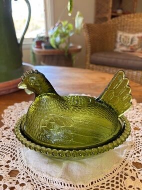 Green Glass Hen-on-Nest Candy Dish